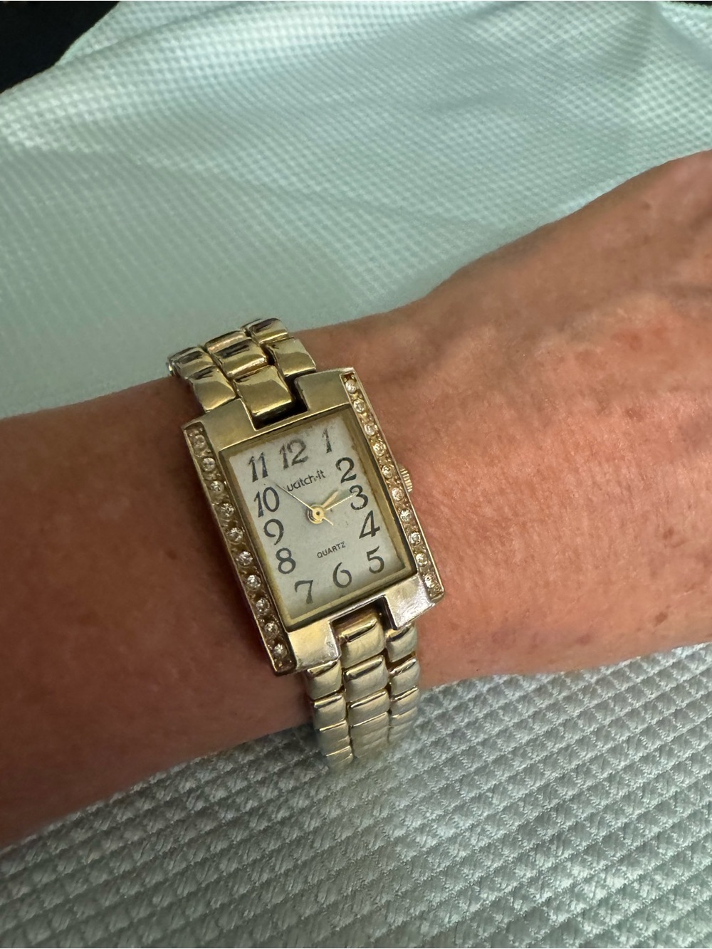 Watch-it Gold-Tone Crystal Accent Women's Bracelet Watch